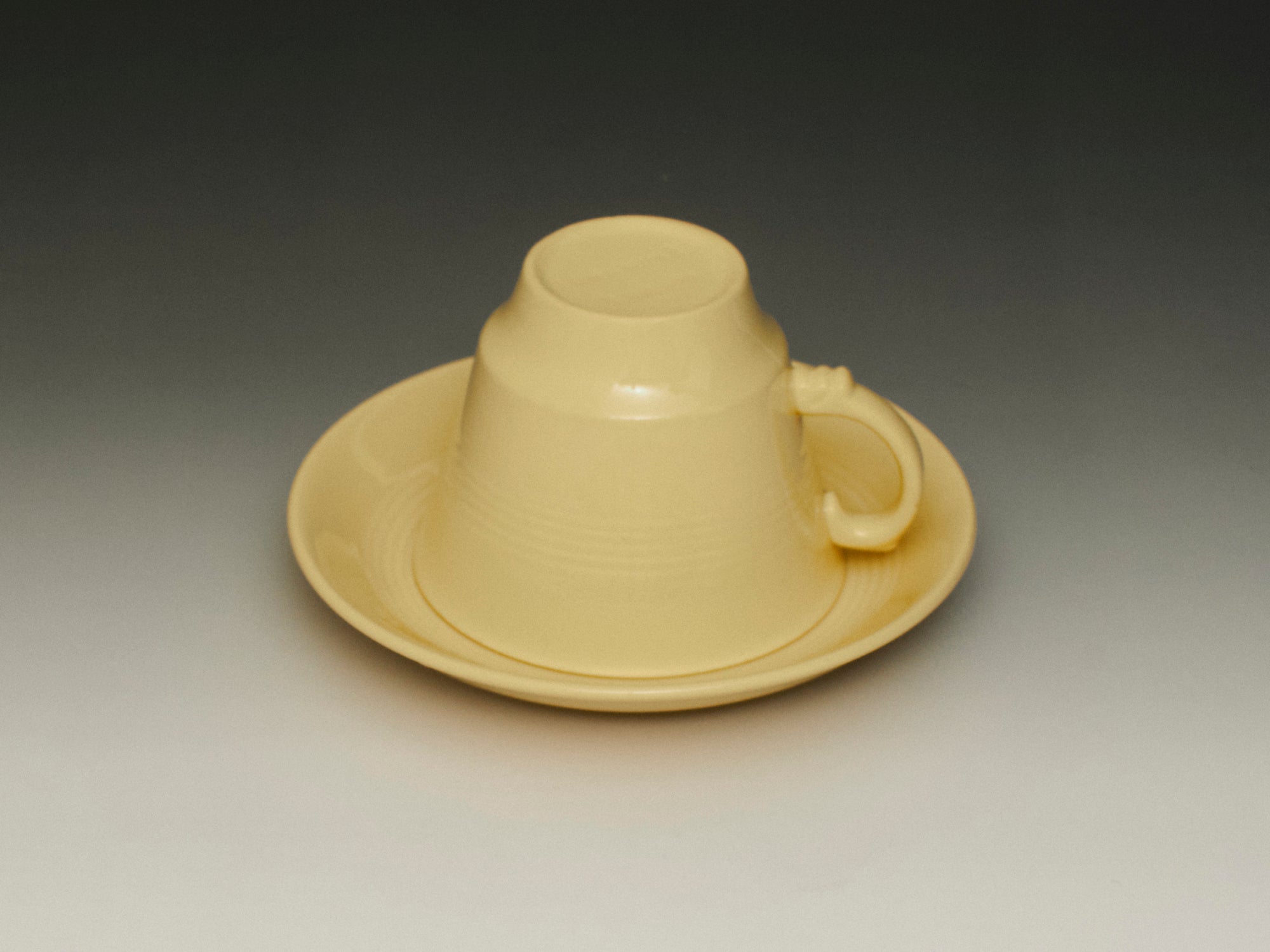 Mai Cup & Saucer Set